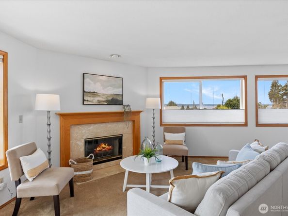 603 7th Avenue N A306, Edmonds WA 98020