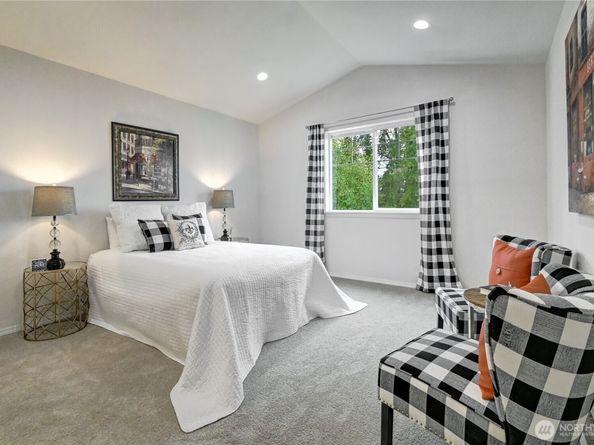 1230 84 Avenue SE, Lake Stevens WA 98258