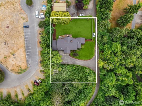 15194 Sunrise Drive NE, Bainbridge Island WA 98110