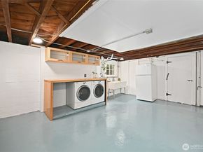 334 NE 57th Street, Seattle WA 98105