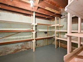 334 NE 57th Street, Seattle WA 98105
