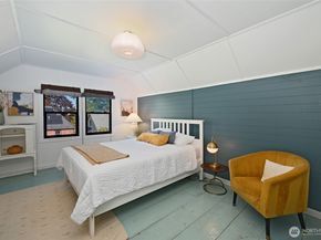 334 NE 57th Street, Seattle WA 98105