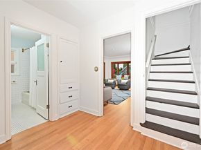 334 NE 57th Street, Seattle WA 98105