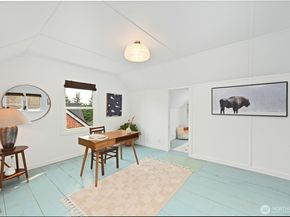 334 NE 57th Street, Seattle WA 98105