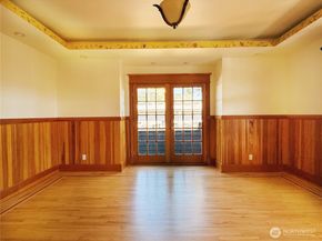 3411 22nd Avenue W, Seattle WA 98199