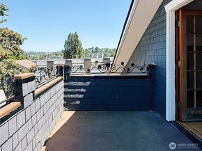 3411 22nd Avenue W, Seattle WA 98199