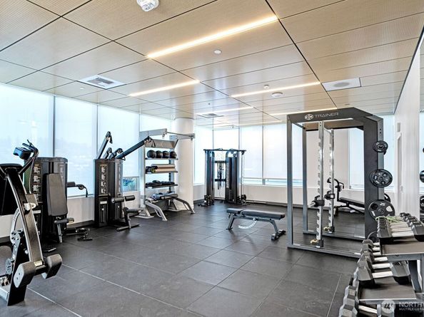 10232 NE 10th Avenue 1207, Bellevue WA 98004