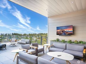 10232 NE 10th Avenue 1207, Bellevue WA 98004
