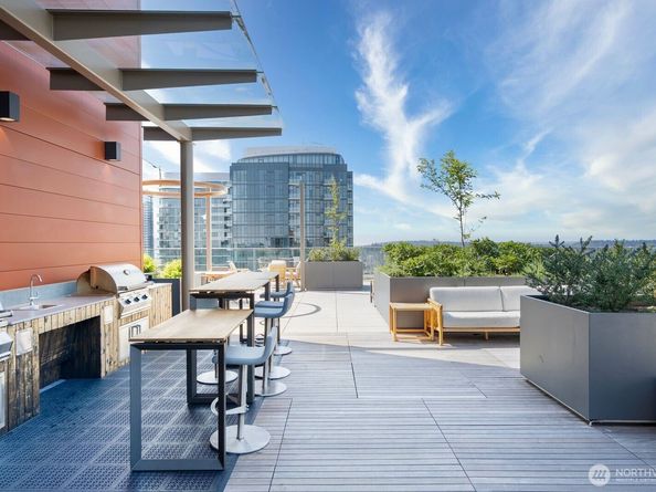 10232 NE 10th Avenue 1207, Bellevue WA 98004