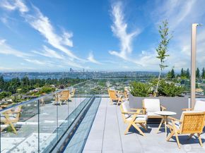 10232 NE 10th Avenue 1207, Bellevue WA 98004