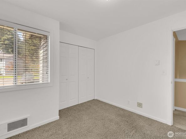 1526 192nd Street SE P4, Bothell WA 98012