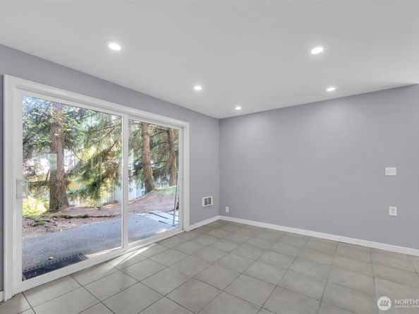 1526 192nd Street SE P4, Bothell WA 98012