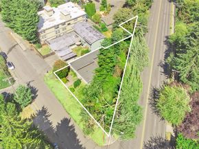 9528 9th Avenue NW, Seattle WA 98117