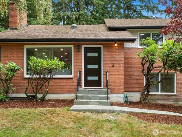 4828 180th Street SW, Lynnwood WA 98037