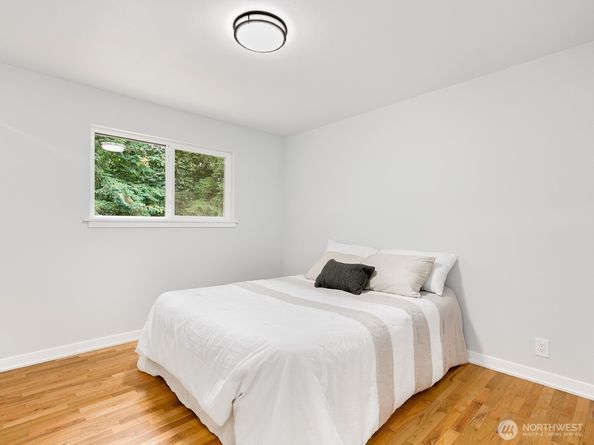 4828 180th Street SW, Lynnwood WA 98037