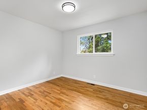 4828 180th Street SW, Lynnwood WA 98037