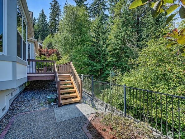 12441 Adair Creek Way NE, Redmond WA 98053