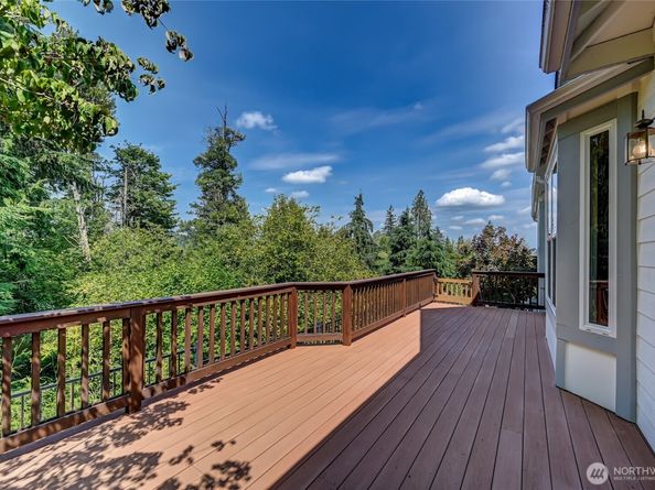 12441 Adair Creek Way NE, Redmond WA 98053