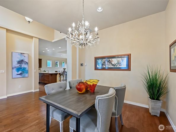 12441 Adair Creek Way NE, Redmond WA 98053
