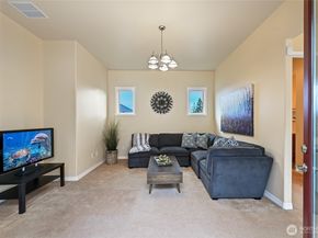 12441 Adair Creek Way NE, Redmond WA 98053
