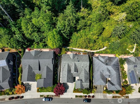 12441 Adair Creek Way NE, Redmond WA 98053