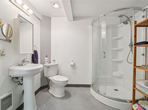 17209 W Riverside Drive, Bothell WA 98011
