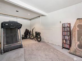 17209 W Riverside Drive, Bothell WA 98011