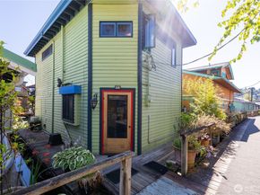 2025 Fairview Avenue E E, Seattle WA 98102