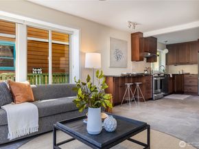 2025 Fairview Avenue E E, Seattle WA 98102