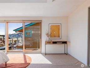 2025 Fairview Avenue E E, Seattle WA 98102