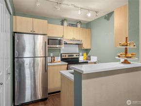26016 106th Place SE F103, Kent WA 98030