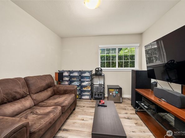 26016 106th Place SE F103, Kent WA 98030