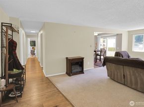 330 Elm Street 201, Everett WA 98203