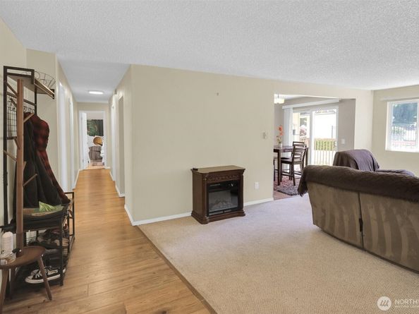 330 Elm Street 201, Everett WA 98203