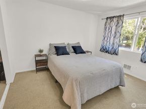 330 Elm Street 201, Everett WA 98203