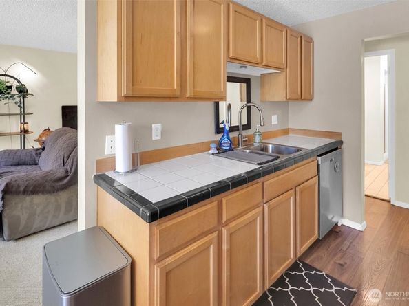 330 Elm Street 201, Everett WA 98203