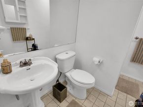 330 Elm Street 201, Everett WA 98203