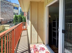 330 Elm Street 201, Everett WA 98203
