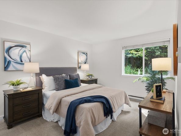 10018 NE 127th Place B109, Kirkland WA 98034