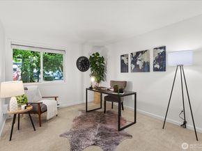 10018 NE 127th Place B109, Kirkland WA 98034