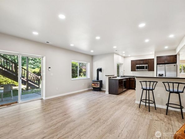 2803 121st Avenue SE, Lake Stevens WA 98258