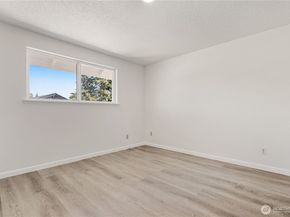 2732 Alpine Drive SE, Auburn WA 98092