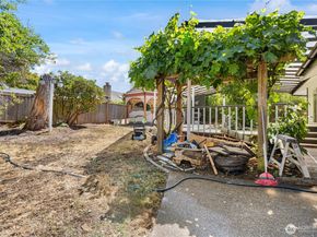 2732 Alpine Drive SE, Auburn WA 98092