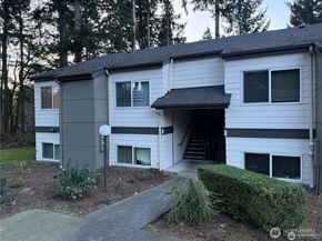 31500 33rd Place SW U101, Federal Way WA 98023