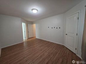 31500 33rd Place SW U101, Federal Way WA 98023