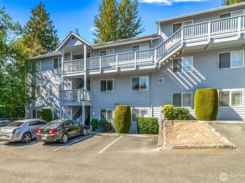 9727 18th Ave W