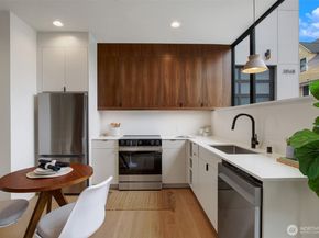 3818 36th Avenue W, Seattle WA 98199