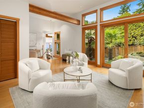 16947 Maplewild Avenue SW, Burien WA 98166