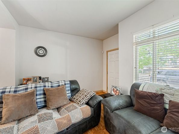 13005 64th Avenue S B117, Seattle WA 98178