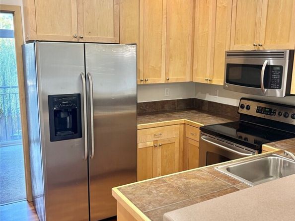 13005 64th Avenue S B117, Seattle WA 98178